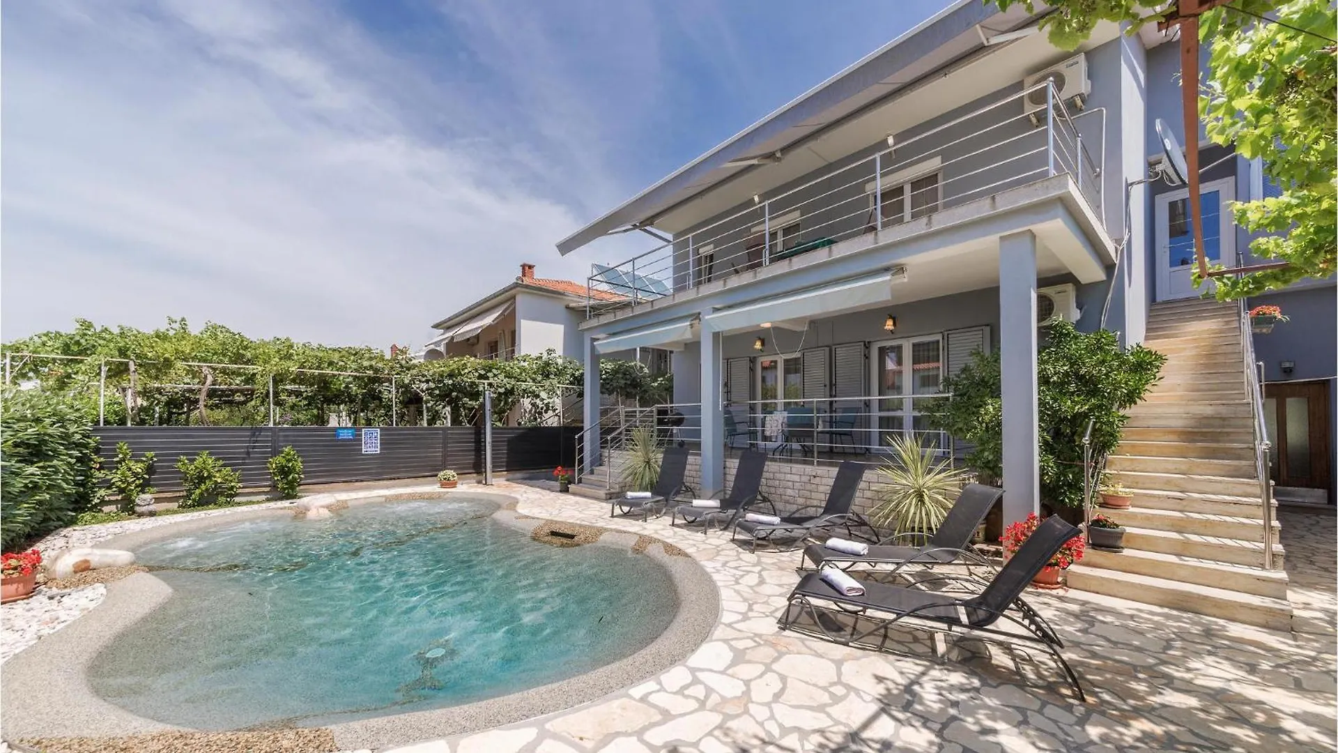 2 Bedroom Gorgeous Apartment In Fazana  Stinjan