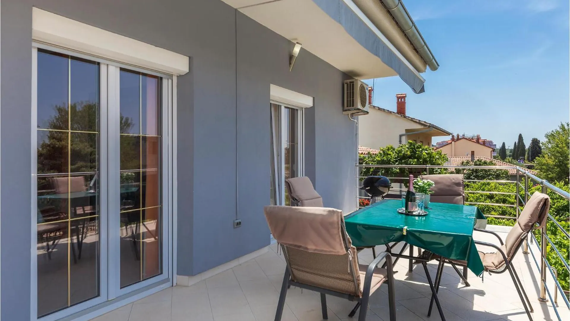 2 Bedroom Gorgeous Apartment In Fazana  Stinjan